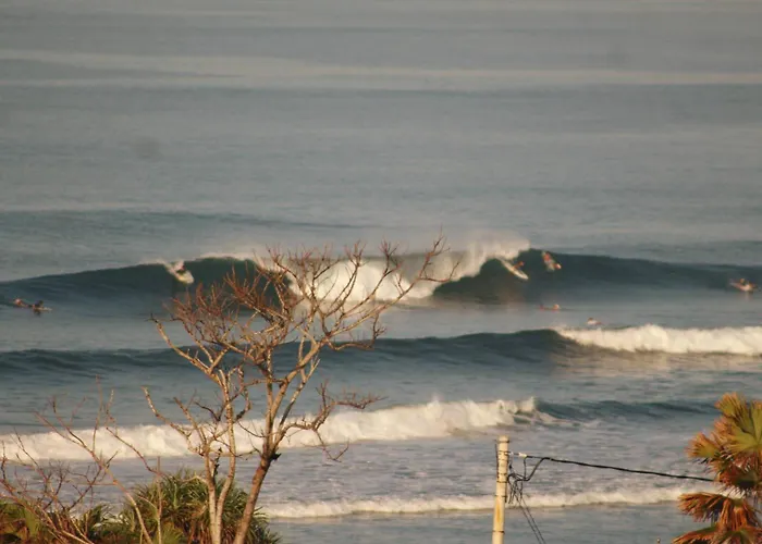 Alen's Stay&surf Airsatang